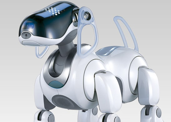 Sony’nin robot köpeği Aibo geri dönüyor