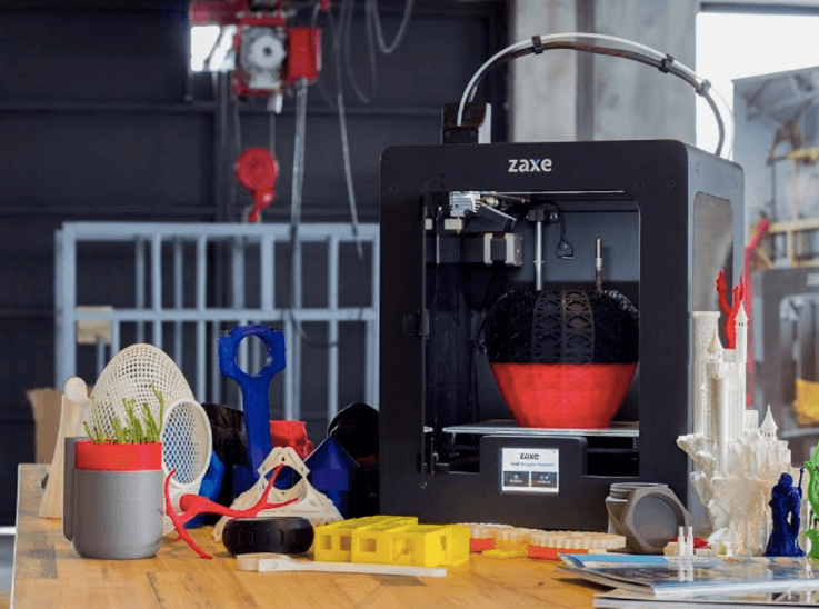 Zaxe, 500’üncü 3D yazıcıyı Robert Koleji’ne kurdu