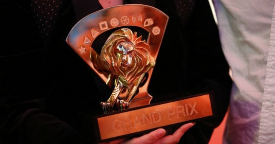 Cannes'da sağlık iletişiminde Grand Prix kazanan işler