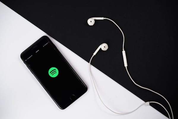 Spotify Lite ile müzik dinlerken verilerinizden tasarruf edin