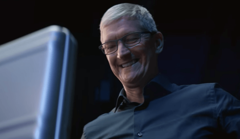 Apple reklamı Görevimiz Tehlike ve Tim Cook'u buluşturdu 2