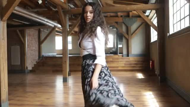 Pelin Akil Love My Body'nin marka yüzü oldu