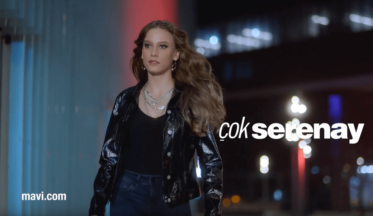 Yeni Mavi reklamı çok Serenay