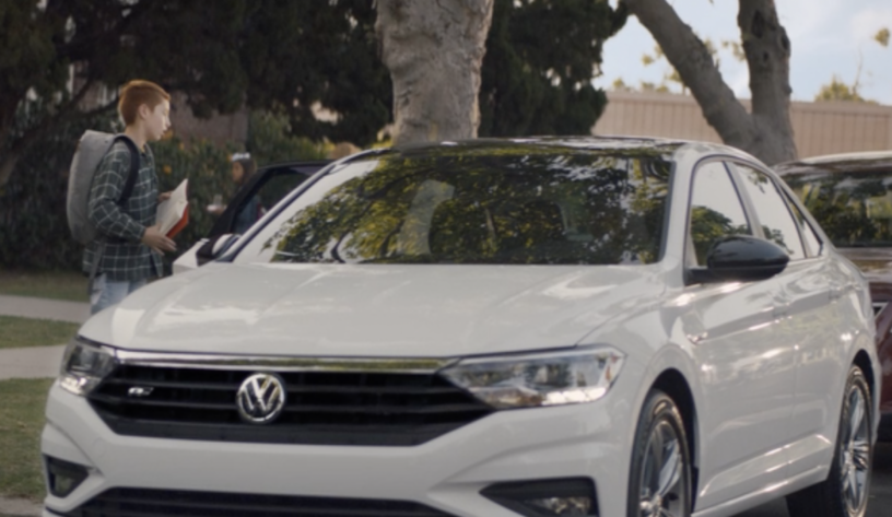 Volkswagen Amerika okullara yardım ediyor-campaigntr