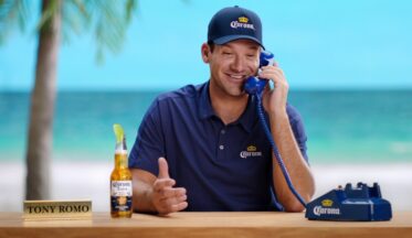 Corona Hotline sahalara geri döndü-campaigntr