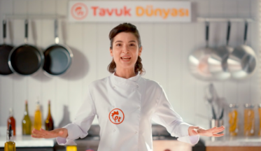 Tavuk Dünyası şefi vs. garsonlar-campaigntr