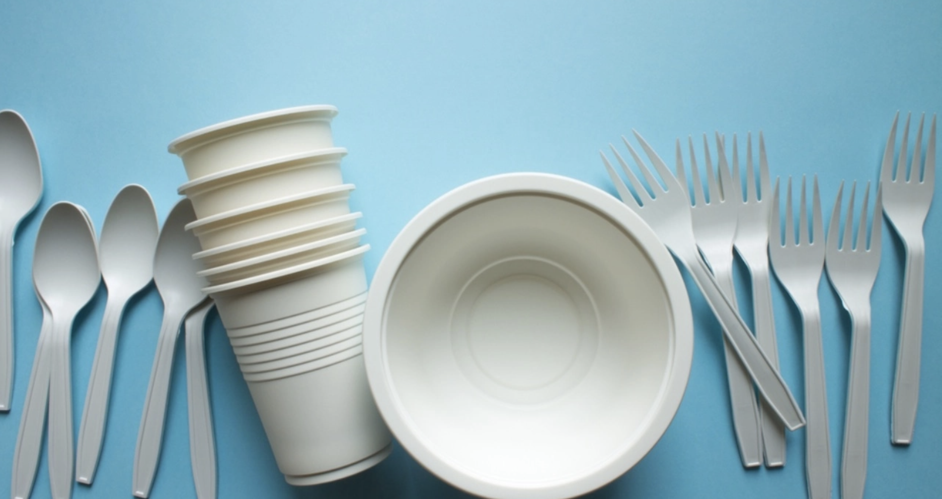 İngiltere’de plastik çatal, bıçak ve tabaklar yasaklanıyor | Campaign ...