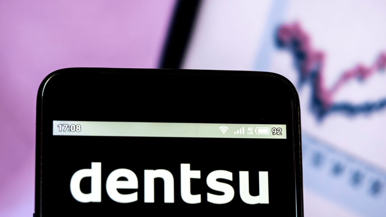 Dentsu, CEO geçişi öncesinde tarihinin en yüksek zararını açıkladı