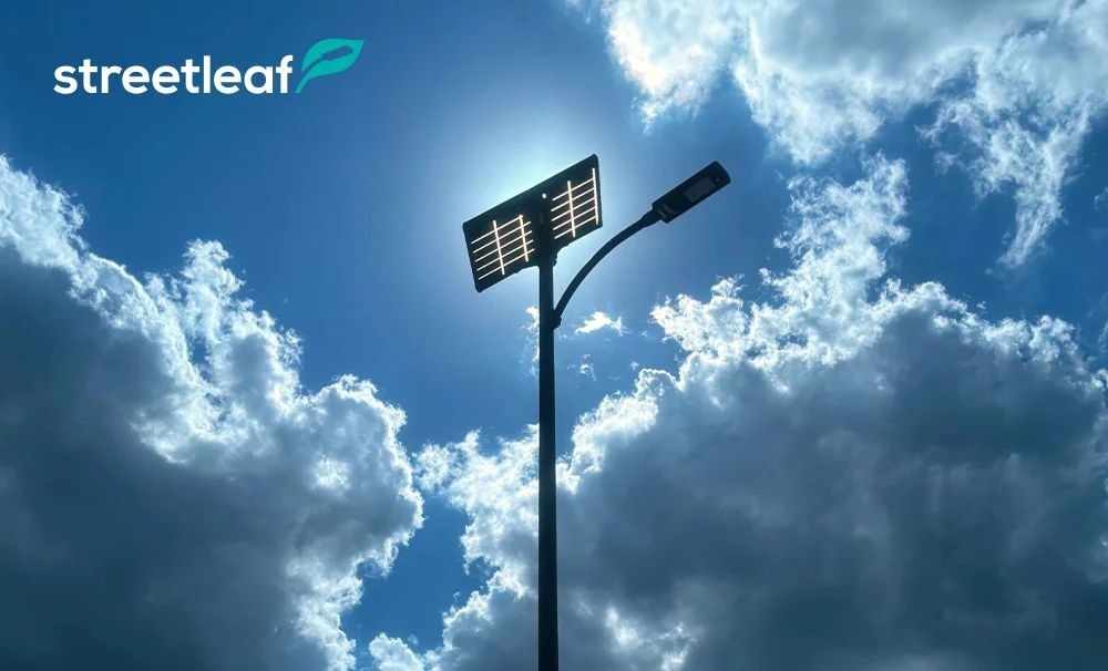 ABD’de yaygınlaşan güneş enerjili sokak lambaları