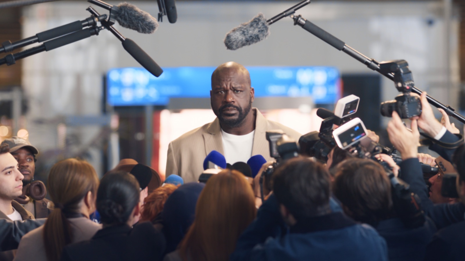 Turkcell 5G dönemini Basketbolcu Shaquille O’Neal ile başlatıyor