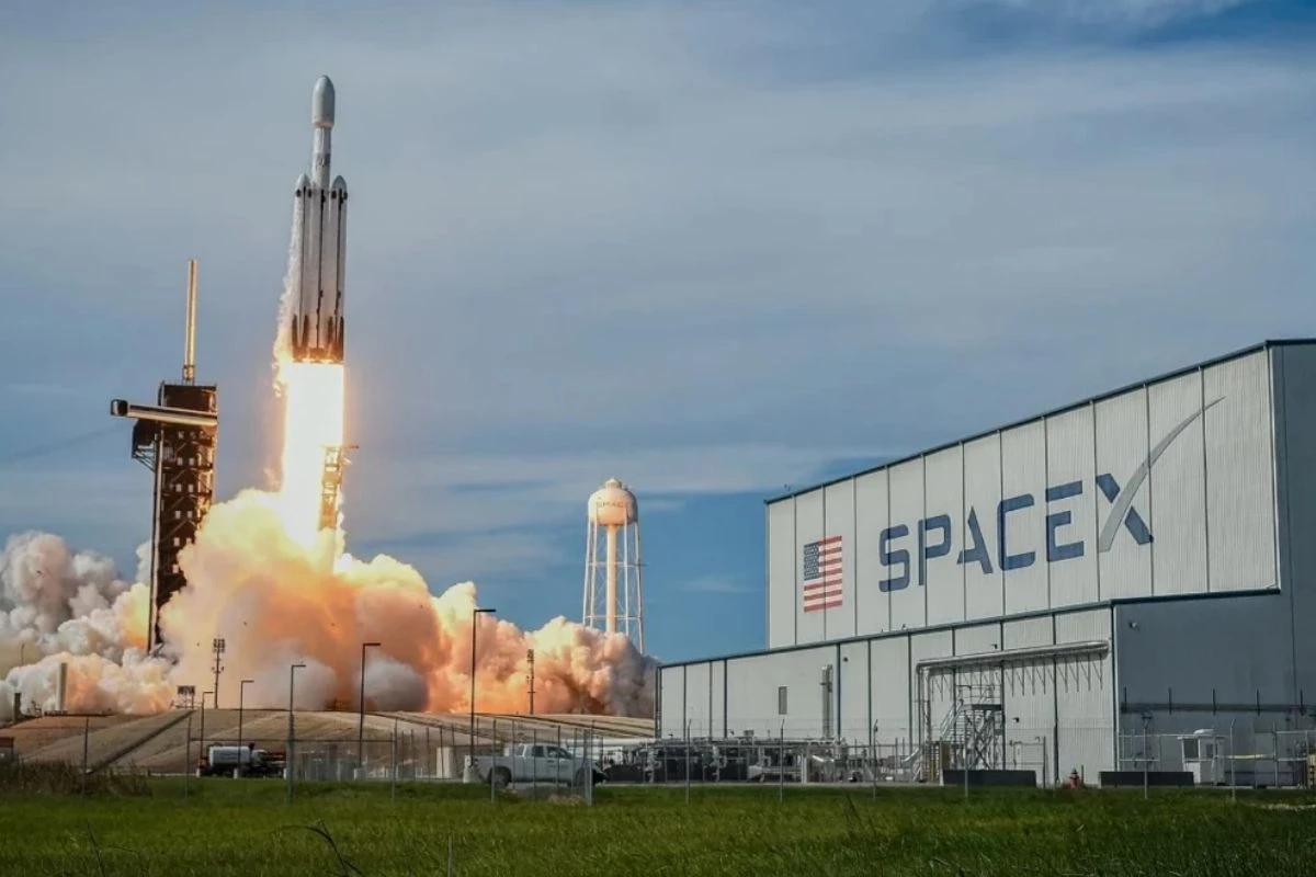 SpaceX halka arza hazırlanıyor